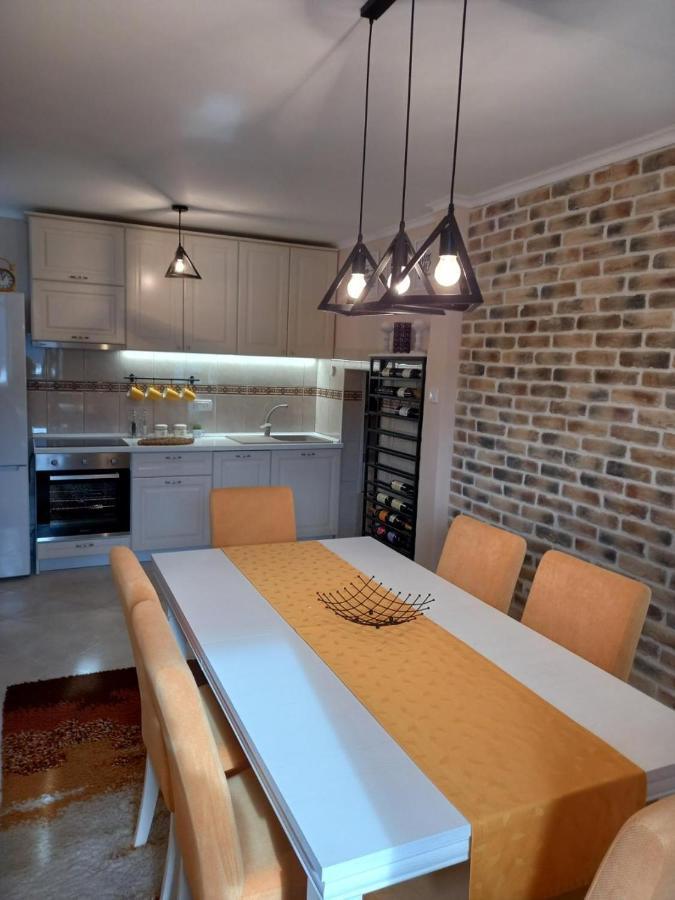 Вилла House Hill Star Кумбор Экстерьер фото