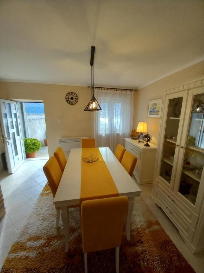 Вилла House Hill Star Кумбор Экстерьер фото