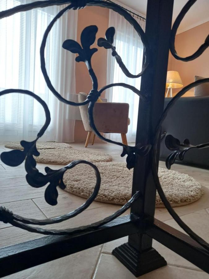 Вилла House Hill Star Кумбор Экстерьер фото